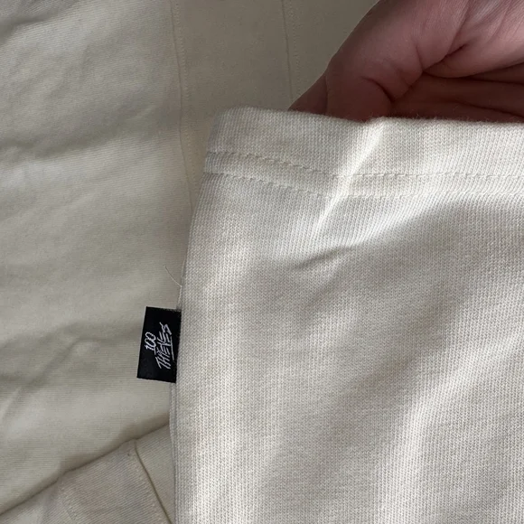 100 Thieves Cream Longsleeve Sweater NWT - Picture 4 of 7